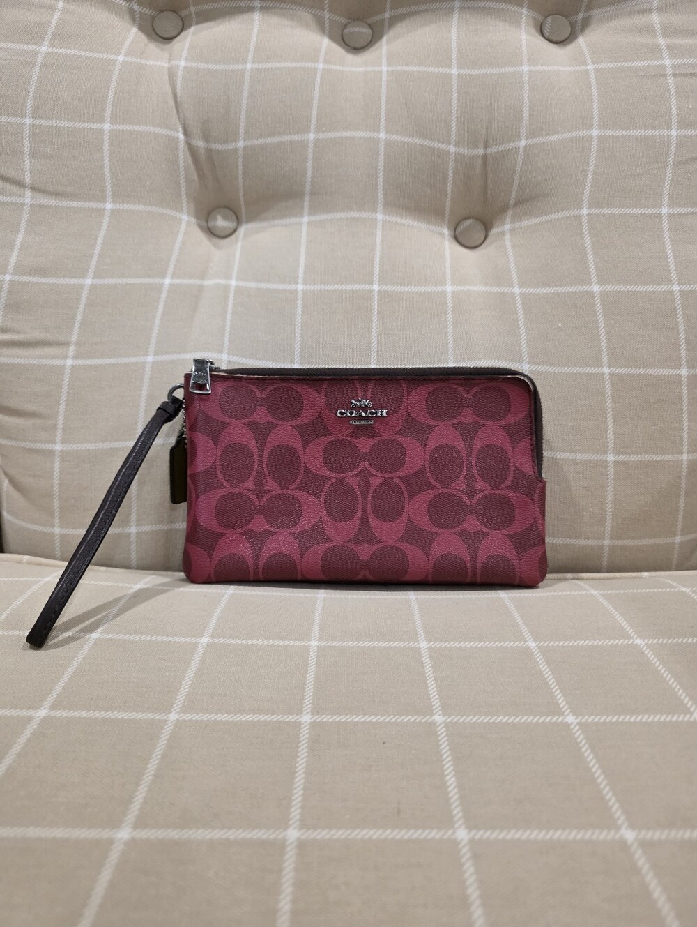 Coach Contrasting Signature Double Zip Wristlet Clutch - GUC
